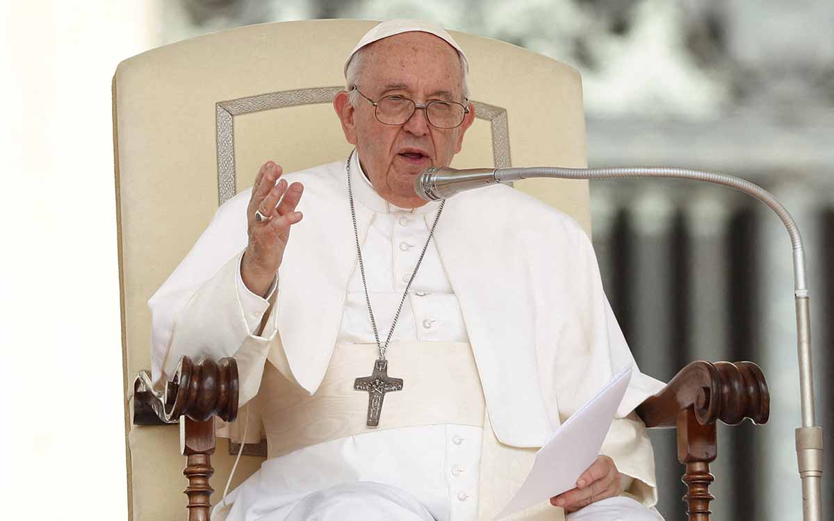 El papa Francisco advierte: “Gritar embrutece” y pide silencio para reflexionar
