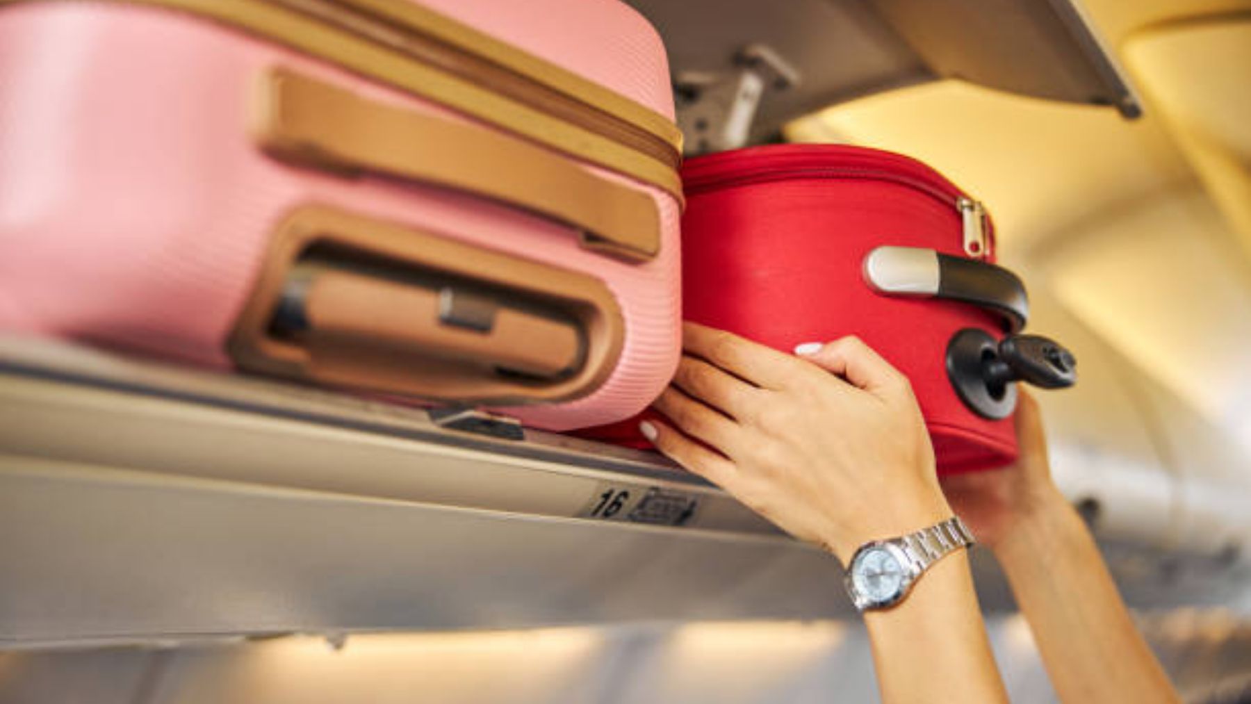 Qué puedes llevar y qué no en el equipaje de mano para ir en avión