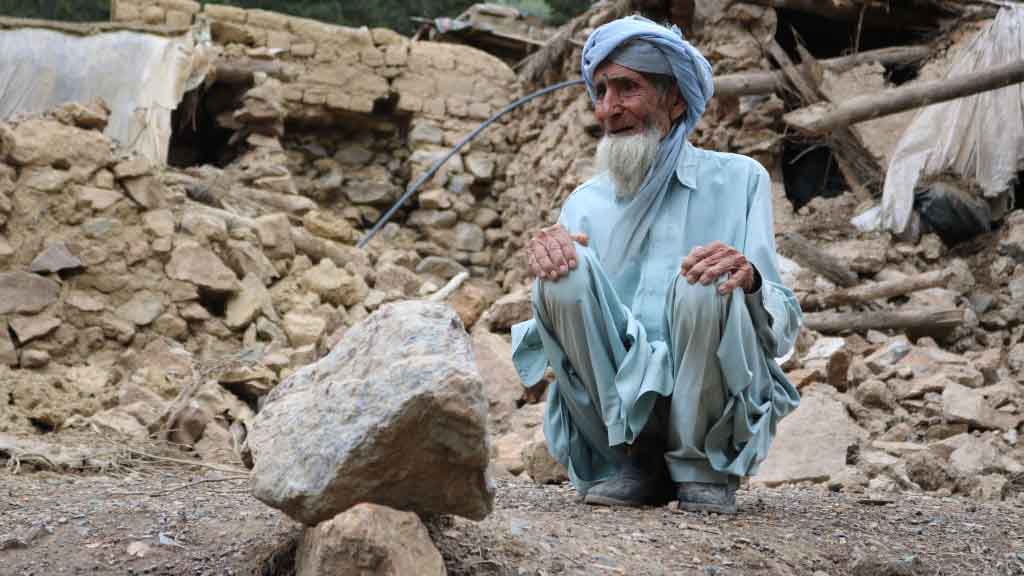 Sismo en Afganistán: “Perdí a trece miembros de mi familia”