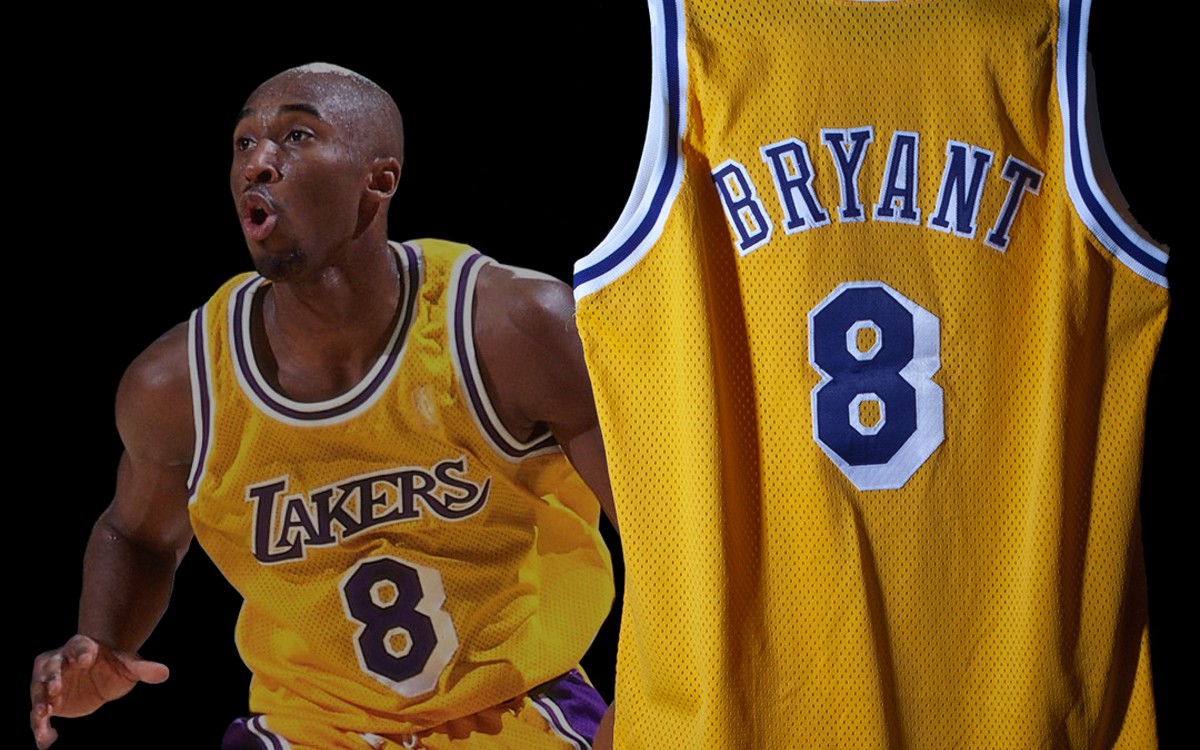 Subastan jersey de Kobe Bryant en 2.7 millones de dólares | Video