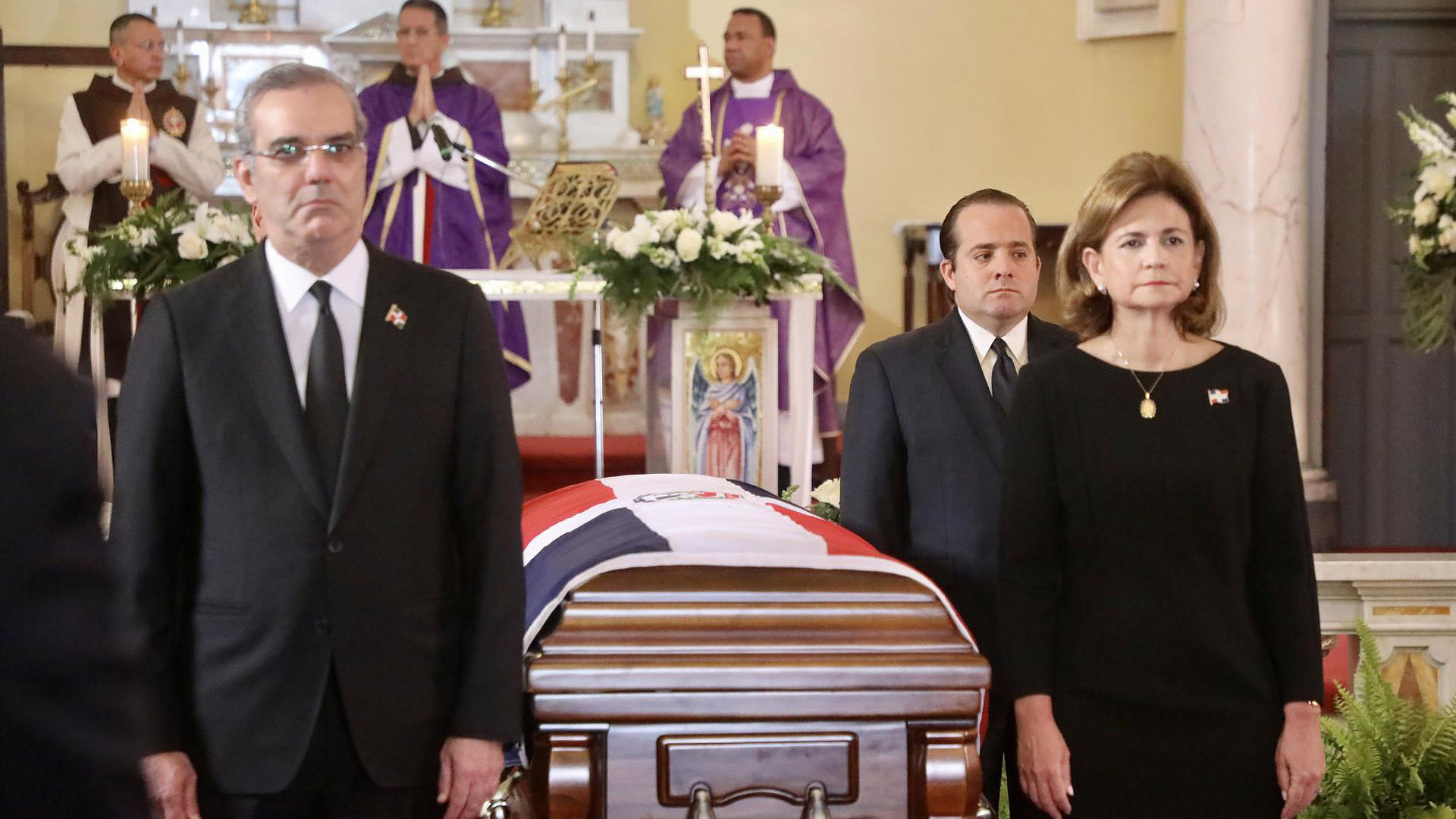 Velan al ministro dominicano asesinado por un amigo en el Palacio Nacional