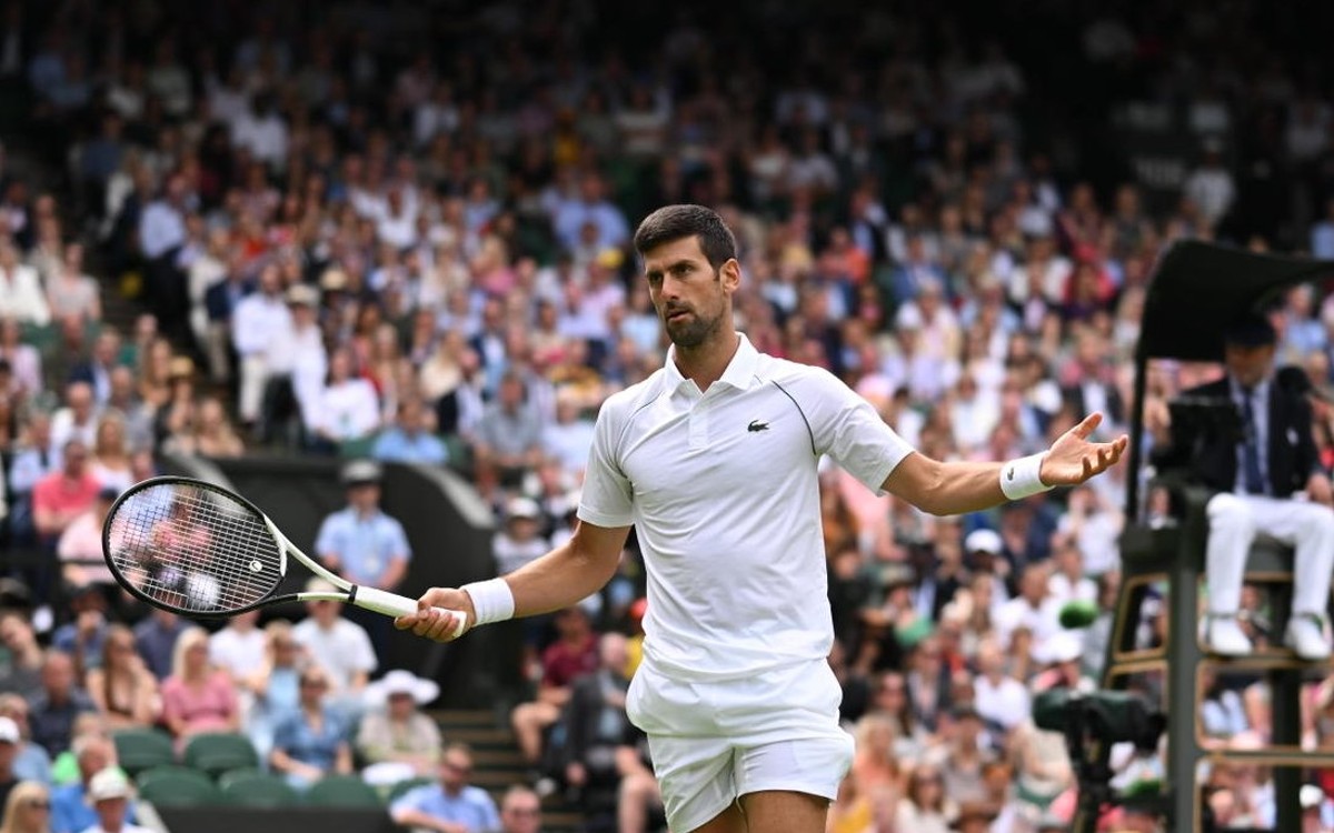 Wimbledon: Avanza Djokovic, sin despeinarse, a la tercera ronda | Video