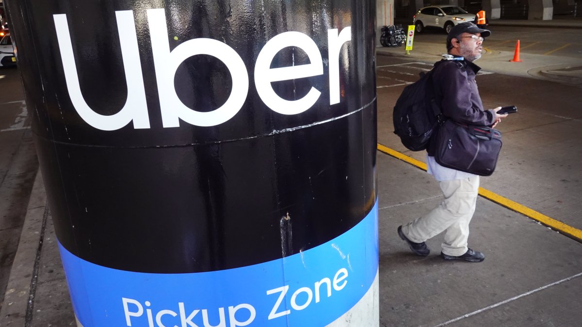 Uber desafió las leyes de taxis y trastocó los derechos de los trabajadores