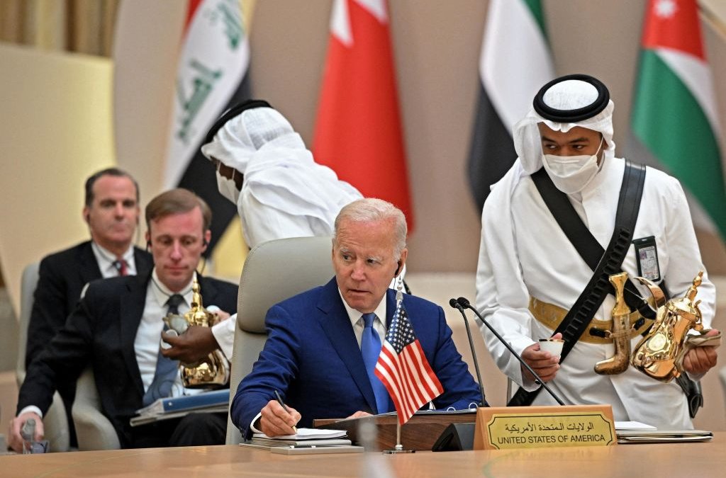 EEUU no se alejará del Medio Oriente para que el vacío lo llenen China, Rusia o Irán