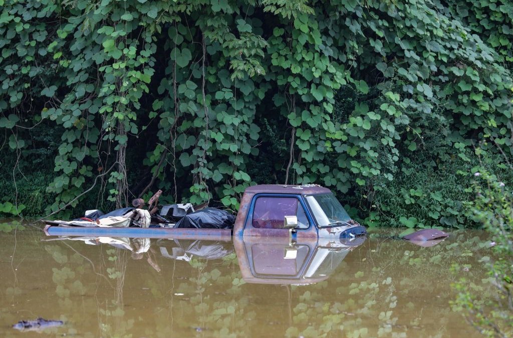 inundaciones dejan decenas de muertos en Kentucky