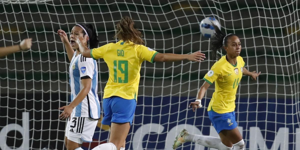 4-0: Brasil golea a Argentina en la Copa América femenina