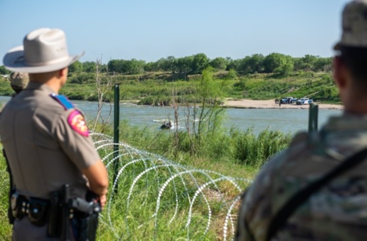 AMLO: gobernador de Texas se extralimita al ordenar regreso de migrantes