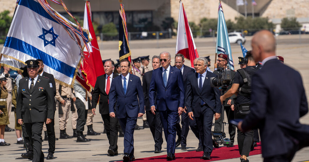 Actualizaciones en vivo: Biden aterriza en Israel con preocupaciones de seguridad que marcan la pauta