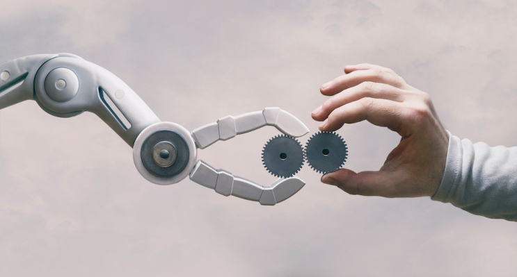 Armonizando las interacciones humano-robot para un mundo de trabajo ‘nuevo y extraño’