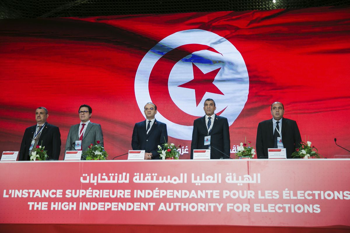 Aumentan las dudas sobre el referéndum constitucional en Túnez que refuerza al presidente Said