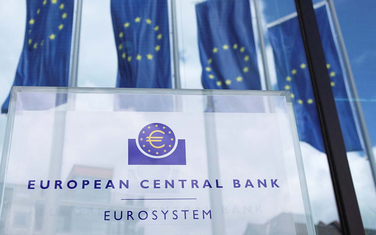 Banco Central Europeo subió las tasas de interés más de lo previsto para contener la inflación