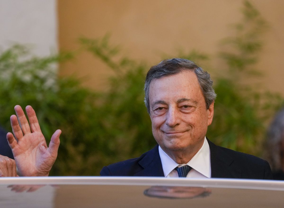 Cinco días para convencer a Mario Draghi