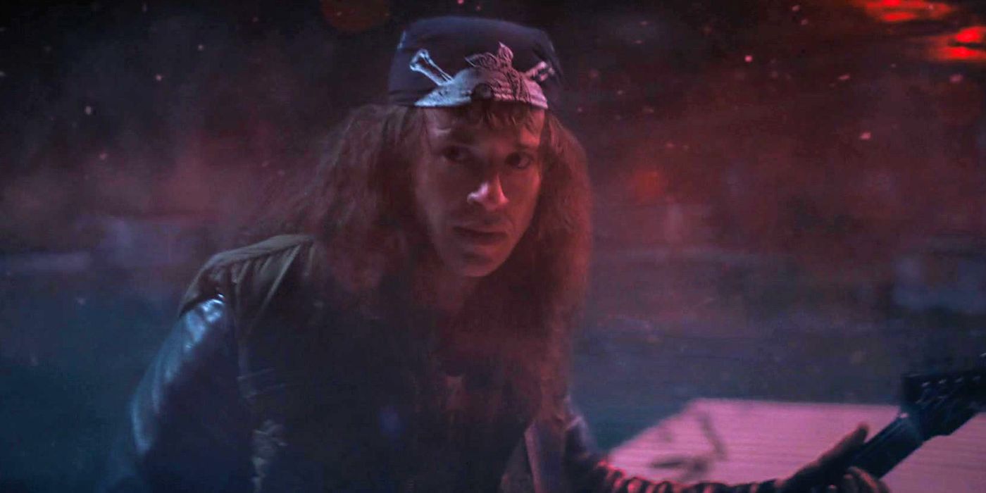 Cómo se preparó el actor Eddie de la temporada 4 de Stranger Things para la escena de Metallica