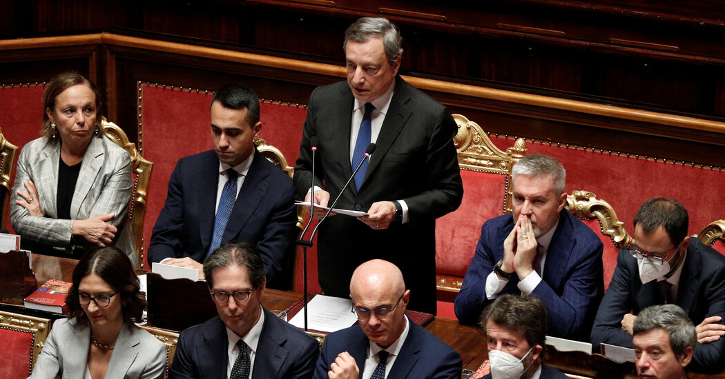 Draghi dice que permanecerá como primer ministro de Italia, si las partes se unen