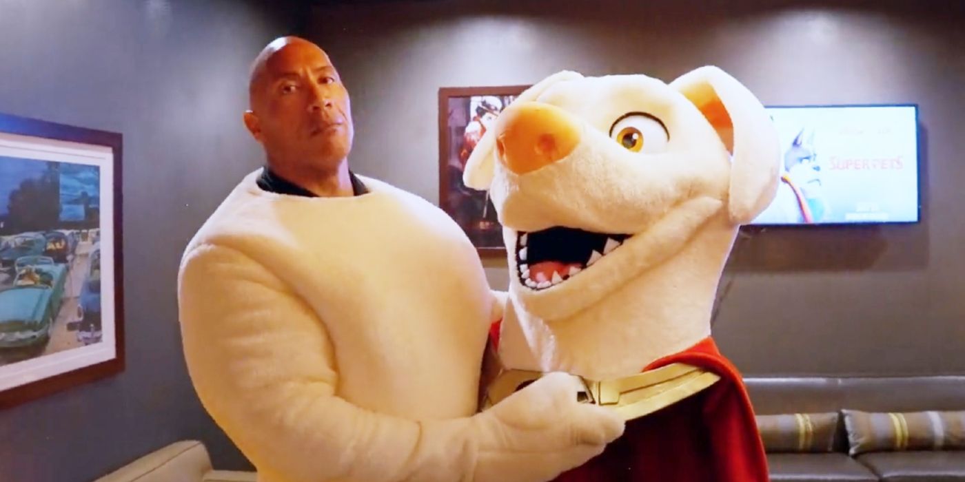 Dwayne Johnson usa traje Krypto completo (y sostiene a un cachorro) en video de Super-Pets