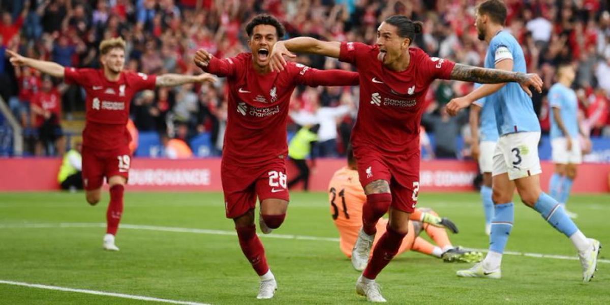 El Liverpool arrebata el primer título de la temporada al City