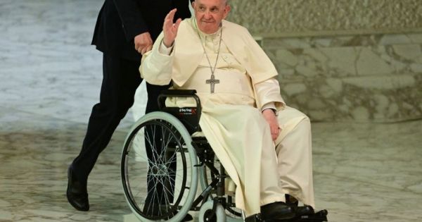 El Papa Francisco negó que vaya a renunciar pronto y desmintió que esté enfermo
