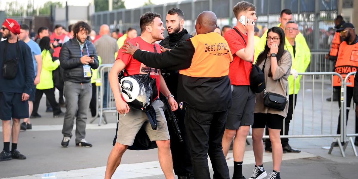 El jefe de la policía de París deja el puesto tras el escándalo de la final de la Champions