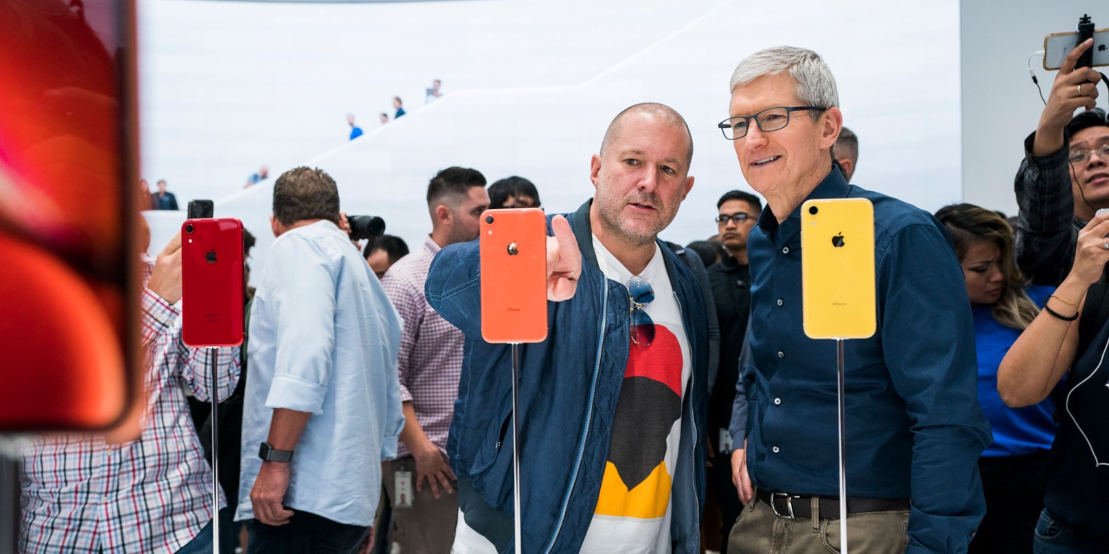 El veterano diseñador Jony Ive ya no trabaja con Apple