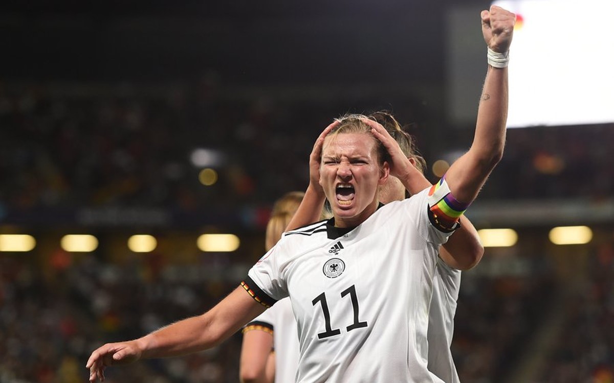 Euro Femenina Inglaterra 2022: Mete Alexandra Popp a las germanas en Wembley | Video
