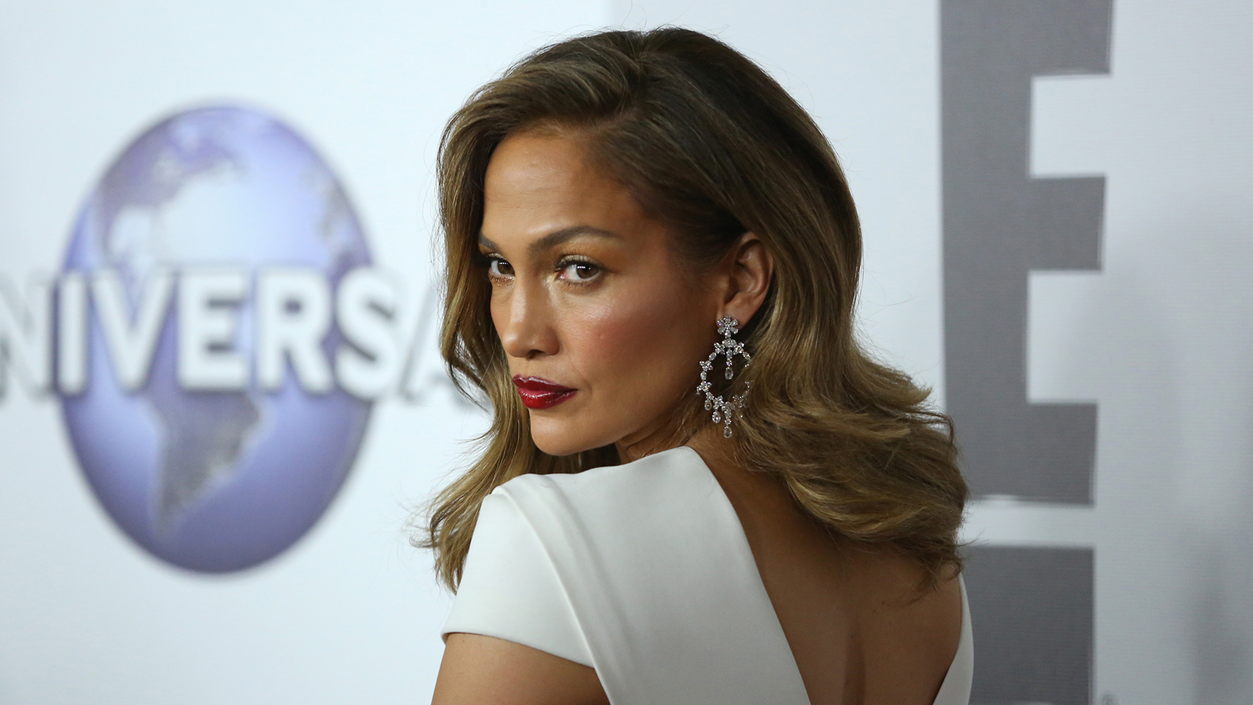 Jennifer Lopez: un 53 cumpleaños marcado por la eterna juventud de la mano de su ‘primer amor’