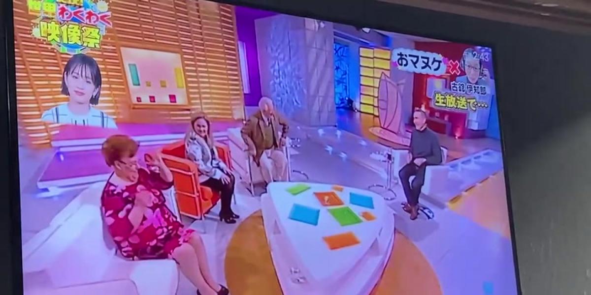 Juan y Medio se cuela en la televisión japonesa por este icónico momento en Canal Sur
