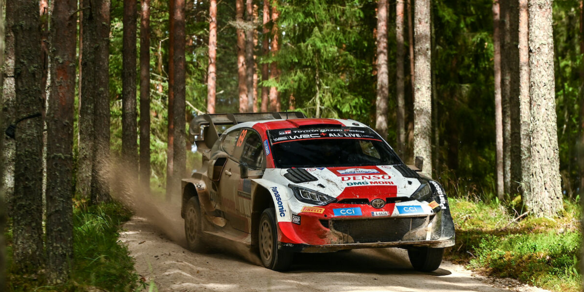 Kalle Rovanpera consolida su liderato en el Rally de Estonia