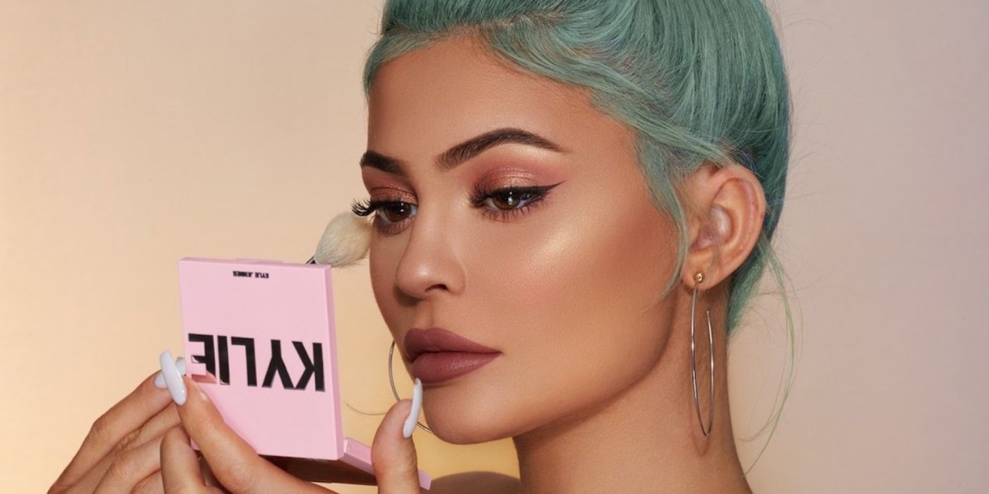 Kylie Cosmetics no puede competir con las marcas de maquillaje de celebridades, dicen los fanáticos