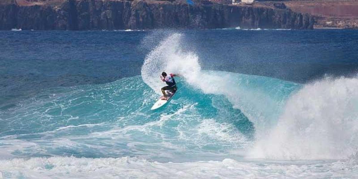 Las 10 mejores playas de España para surfear