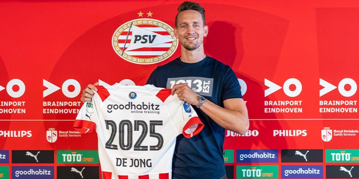 Luuk de Jong regresa al PSV