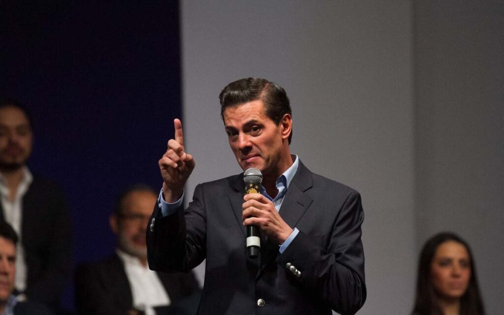Mexicanos pueden “exigir un juicio impecable” contra Peña Nieto: periodistas