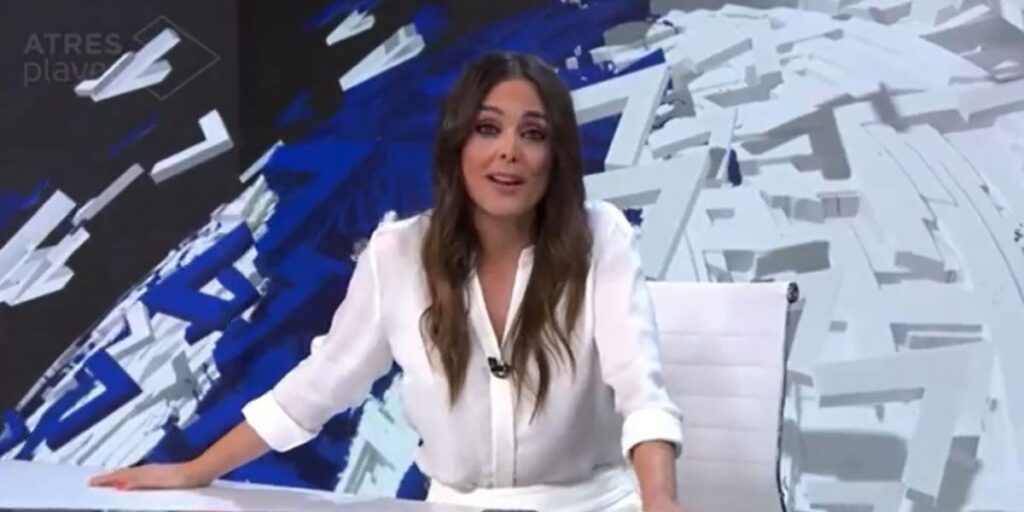 Mónica Carrillo contesta la pregunta que todos nos estábamos preguntando