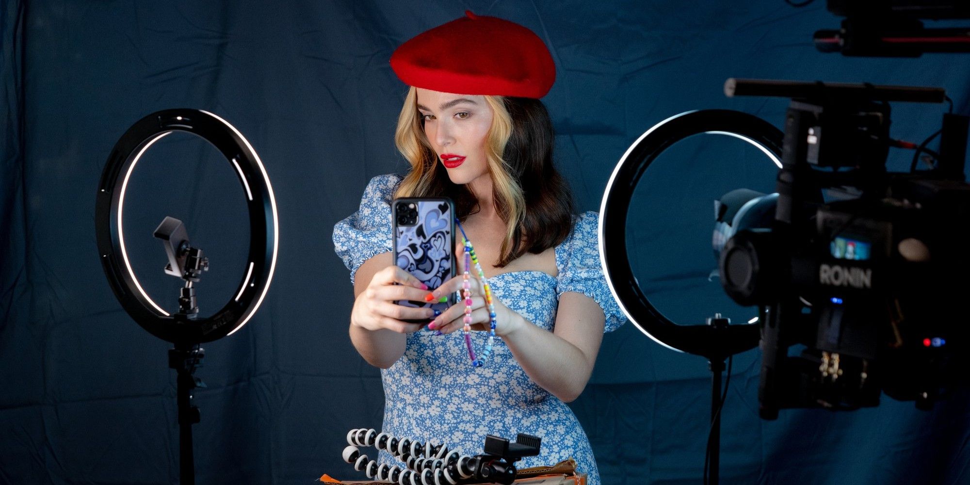 Not Okay Review: Zoey Deutch Charms como cazadora de fama desagradable en las redes sociales