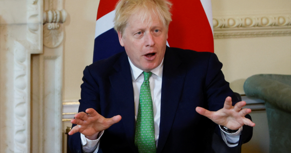 Otro revés para Boris Johnson: le renunciaron dos ministros