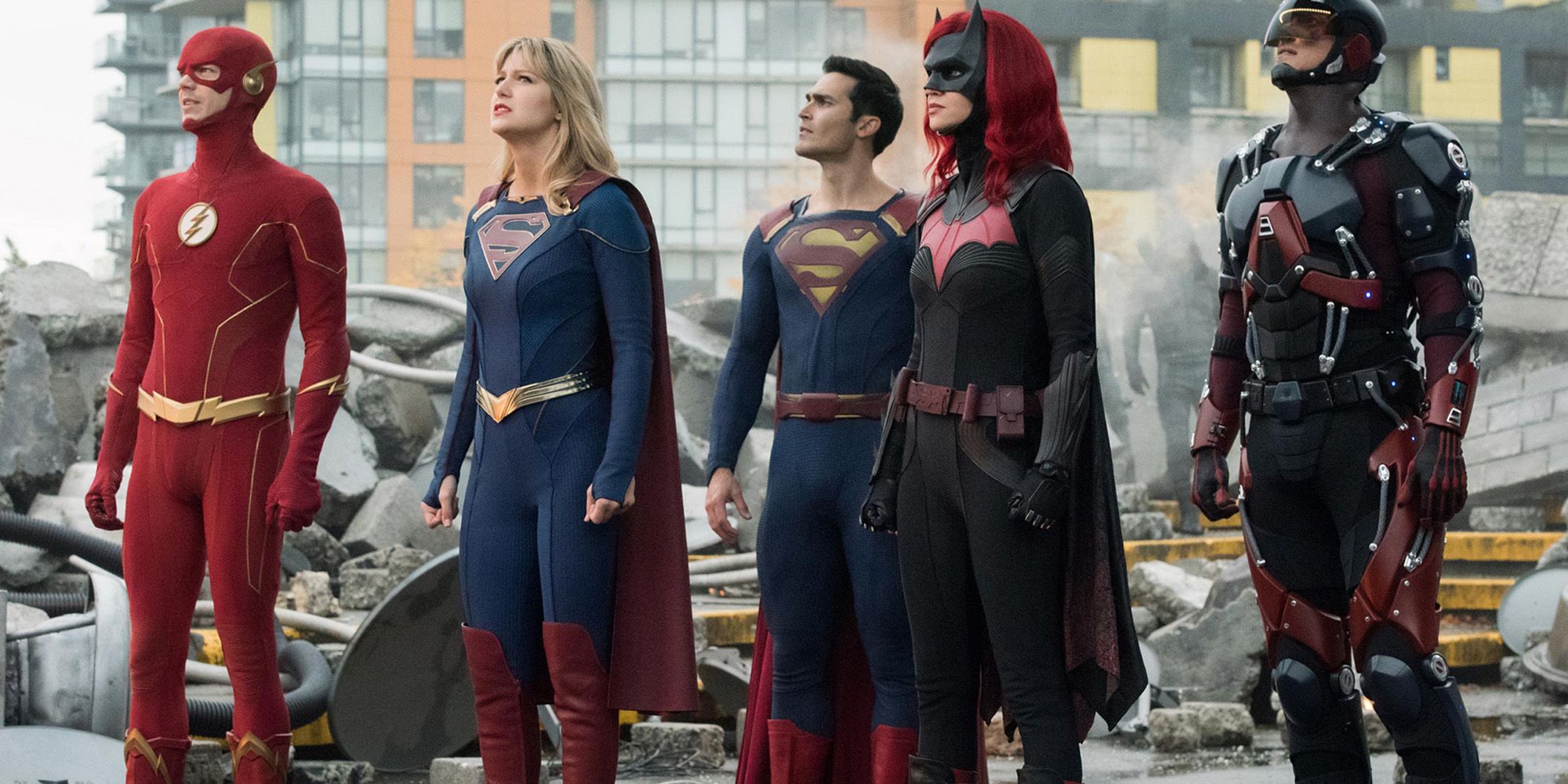 Posibilidades cruzadas de Superman y Lois Arrowverse abordadas por Showrunner