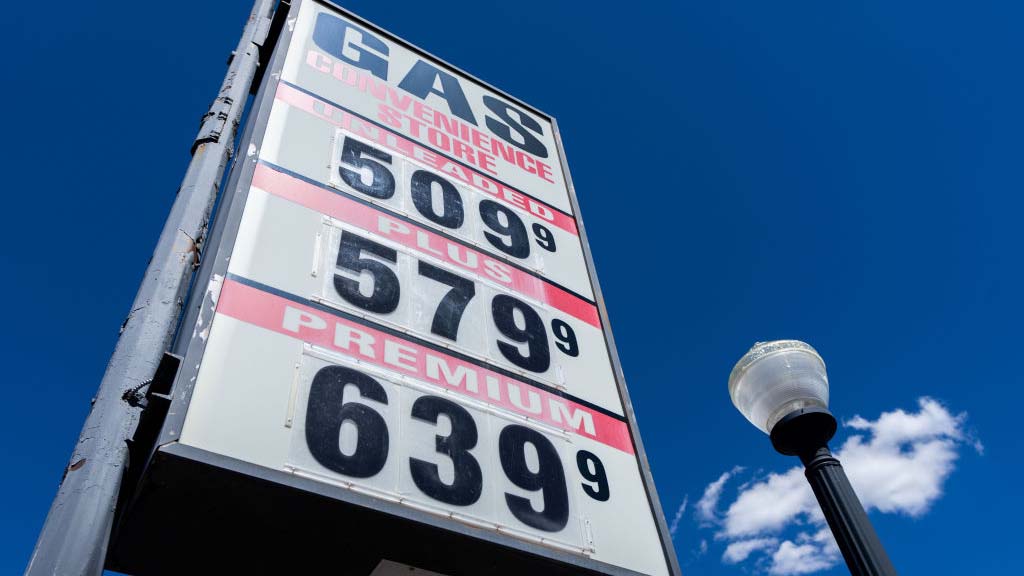 Precios de la gasolina, inflación, precios al consumidor