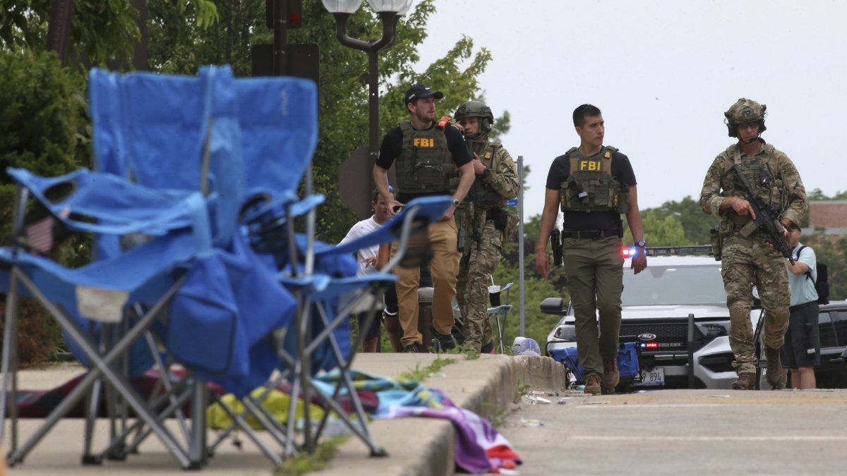 Qué se sabe de víctimas del tiroteo en Highland Park, Illinois
