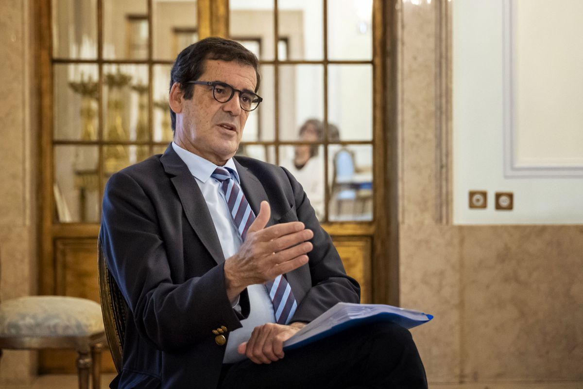 Rui Moreira, alcalde de Oporto: “Portugal tendría que tener regiones con poder político como tiene España”