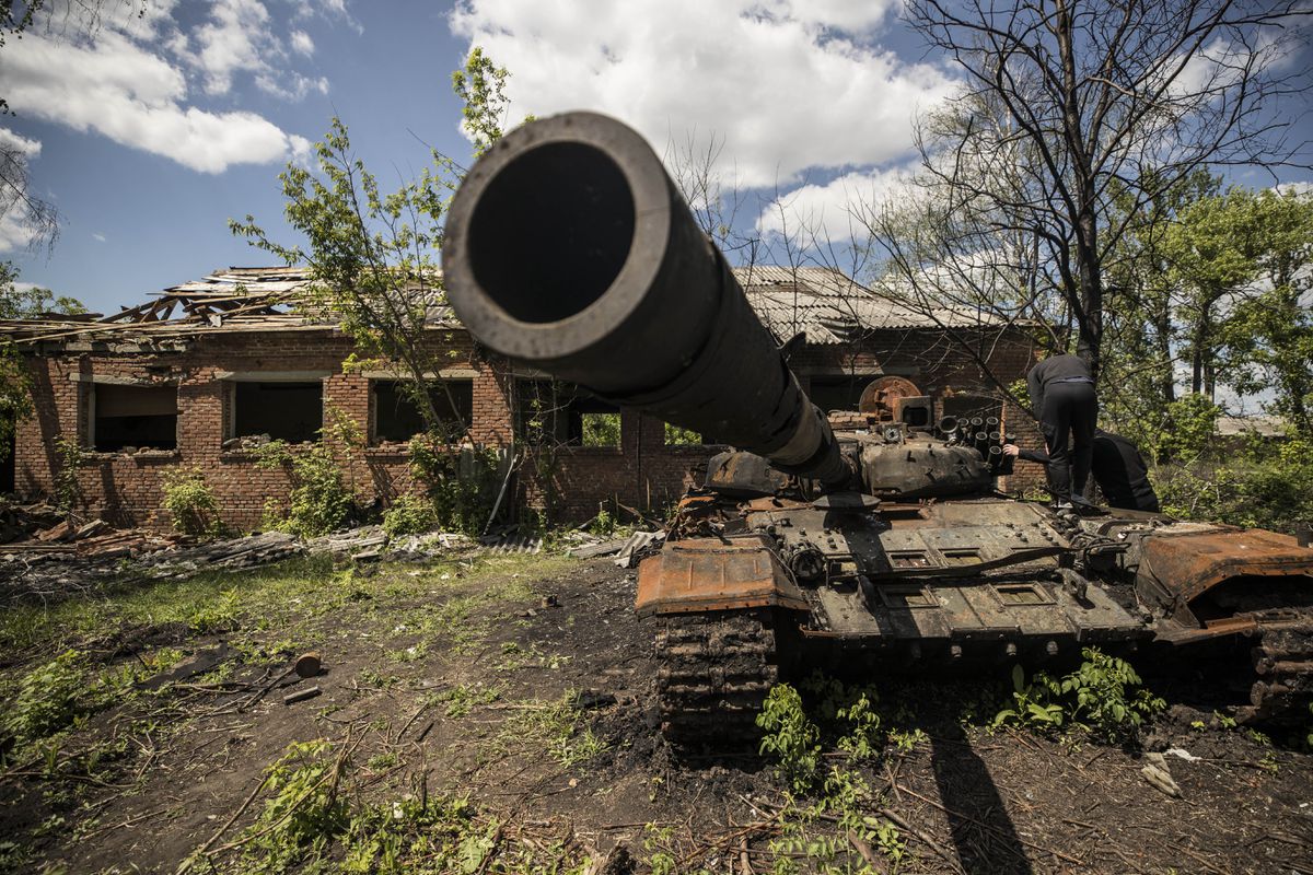 Rusia aumenta la presión para someter a la población en los territorios ocupados de Ucrania