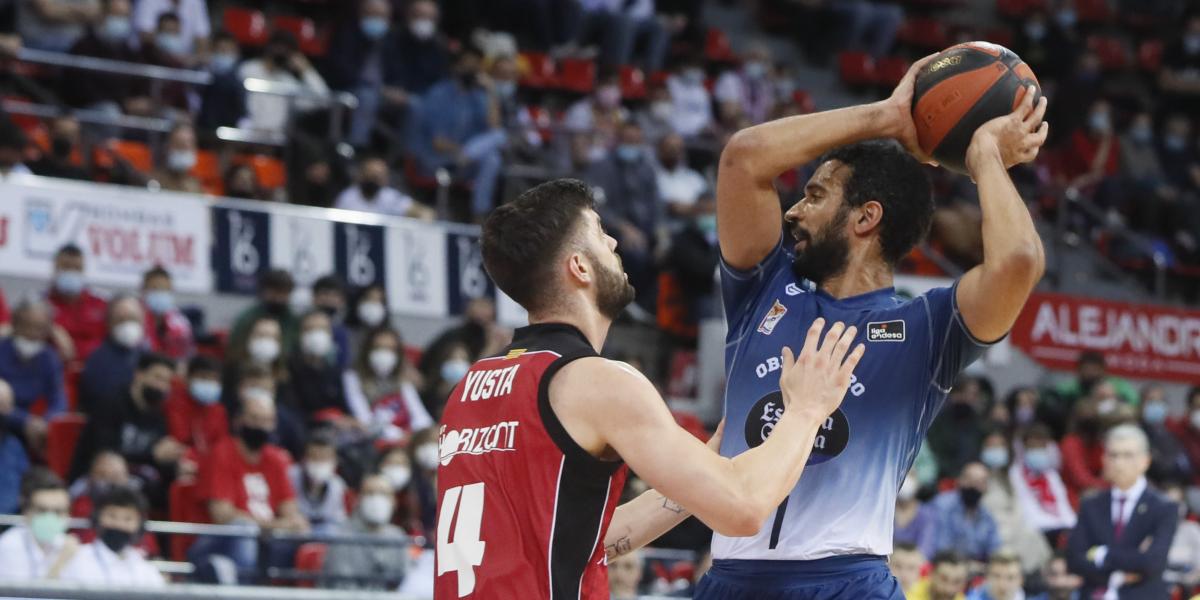 Thomas Scrubb renueva una temporada con el Obradoiro