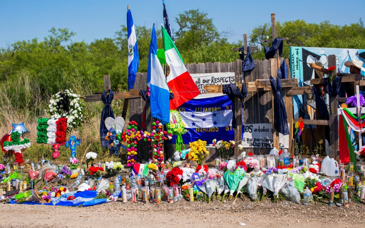 Un oaxaqueño, entre los 53 migrantes fallecidos en tragedia de San Antonio, Texas
