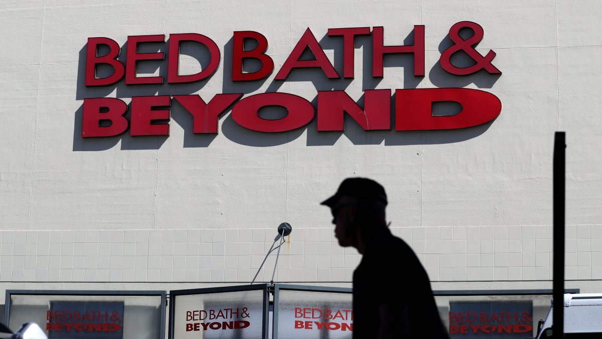 Bed Bath & Beyond cerrará 150 tiendas y despedirá empleados