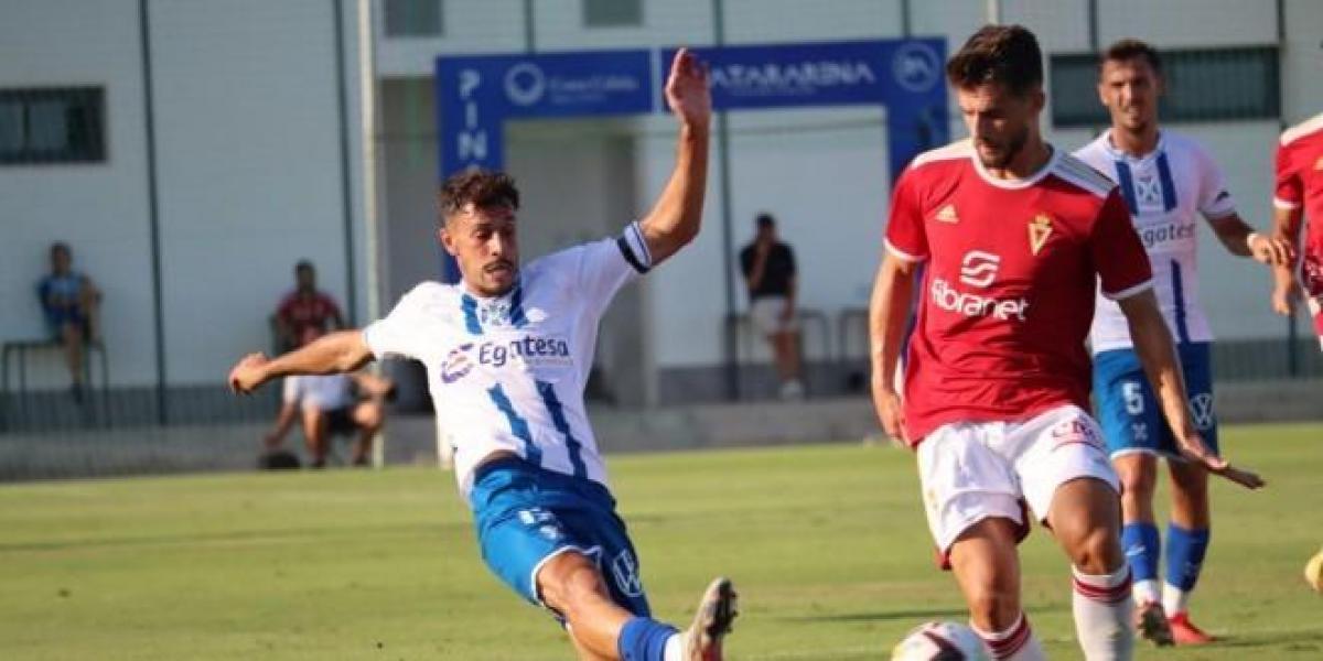 3-0: El Tenerife sufre su primera derrota ante el Real Murcia