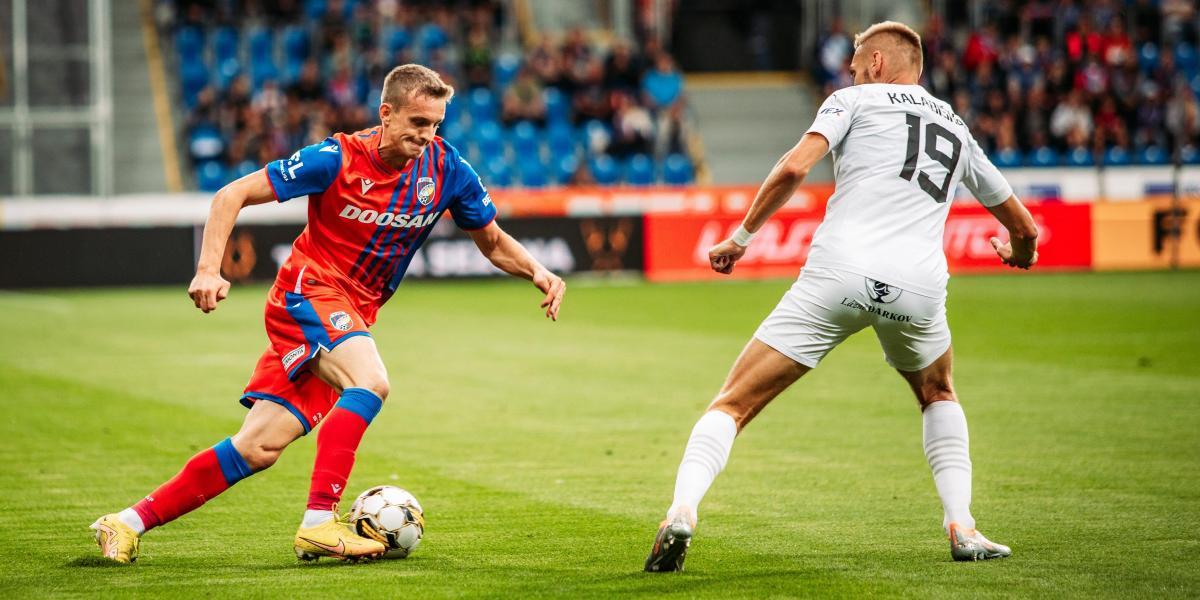 3-0: buena imagen del Viktoria Plzen, primer rival europeo del Barça