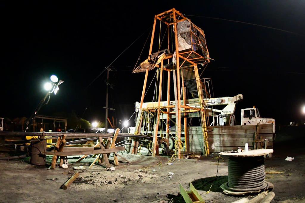 AMLO prevé que mañana o el jueves puedan ingresar buzos a mina colapsada en Coahuila
