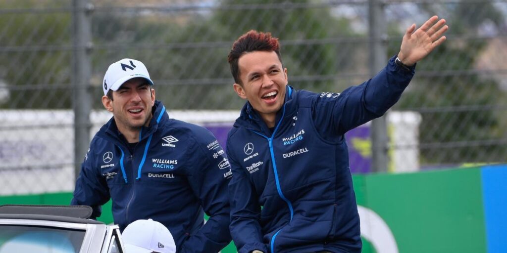 Alex Albon renueva por Williams