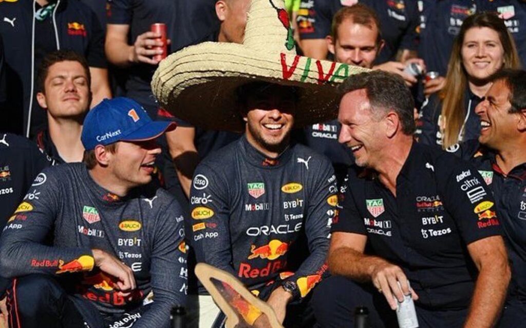 Así festejó Checo Pérez en Bélgica.... ¡Sí, señoooor!