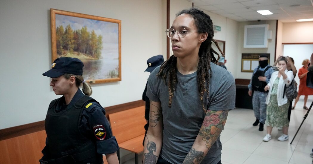 Brittney Griner es sentenciada a 9 años en una colonia penal rusa