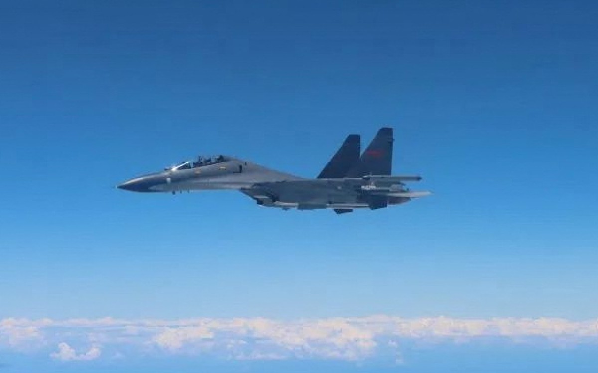 China realiza ejercicio de simulación de ataque con aviones de combate y barcos: Taiwán