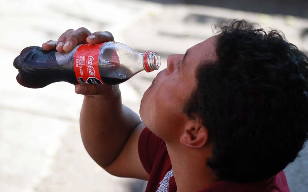 Coca-Cola Femsa sube los precios de 21 productos; conoce cuáles son y cuánto costarán